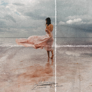 美女和男生在床上搓搓
